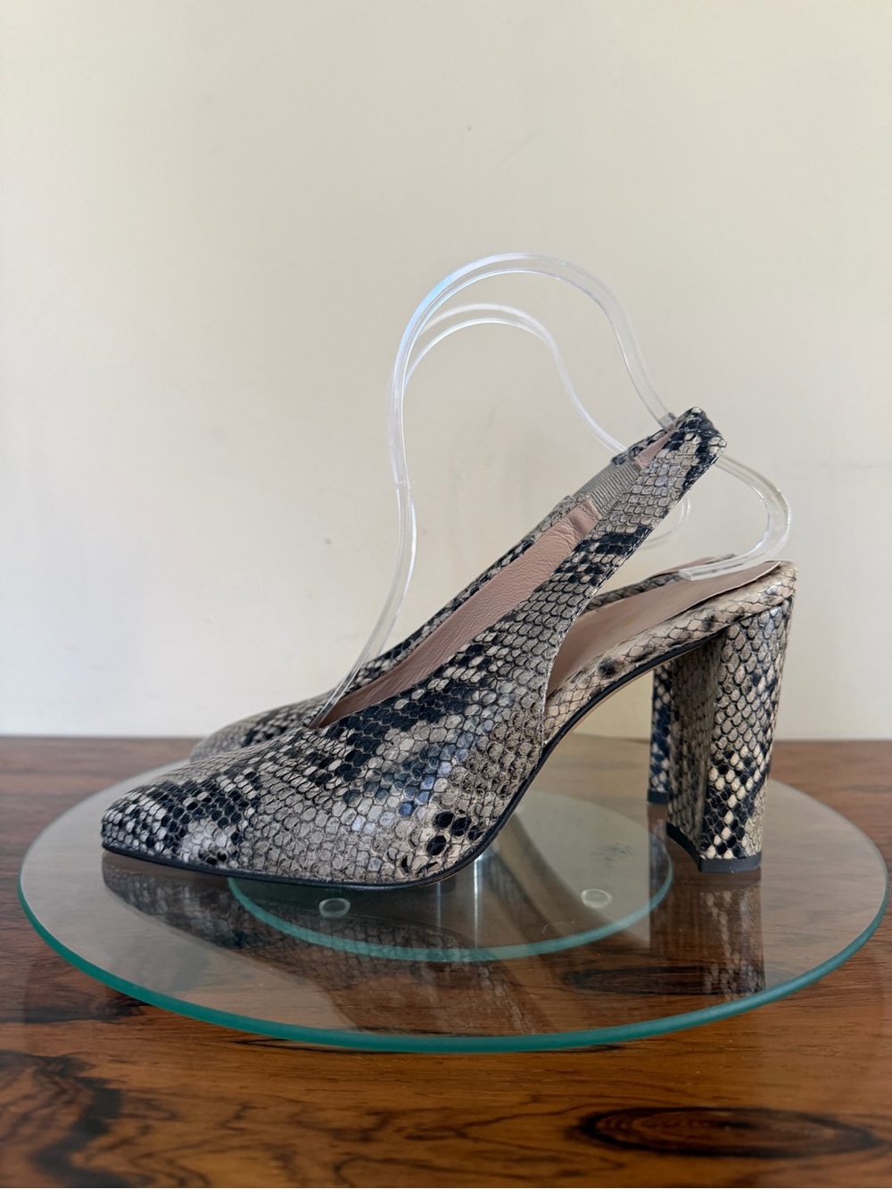 INEZ Natural Snake Emboss Slingback Block Heel Pumps - Size 6 W